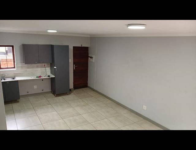 2 BEDROOM PROPERTY TO RENT IN SUMMERSET